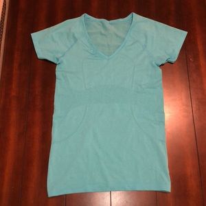 Lululemon swiftly vneck short sleeved!